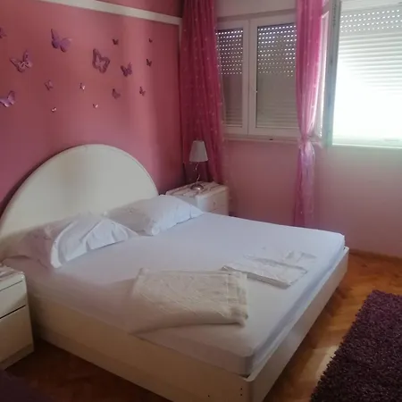 Homestay szállás Aurora Near Center Split
